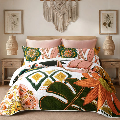 Boho Floral Quilt Set 3-Piece — Reversible Lightweight Bedspread with 2 Shams